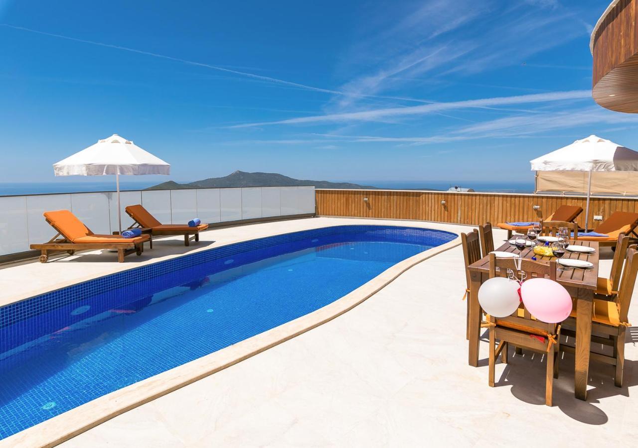 Villa 5 Sleeps 6 Isolated Pool See And Montain View-Villa Kartal Yuvasi Uzumlu  Luaran gambar