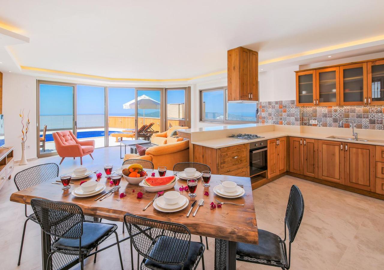 Villa 5 Sleeps 6 Isolated Pool See And Montain View-Villa Kartal Yuvasi Uzumlu  Luaran gambar