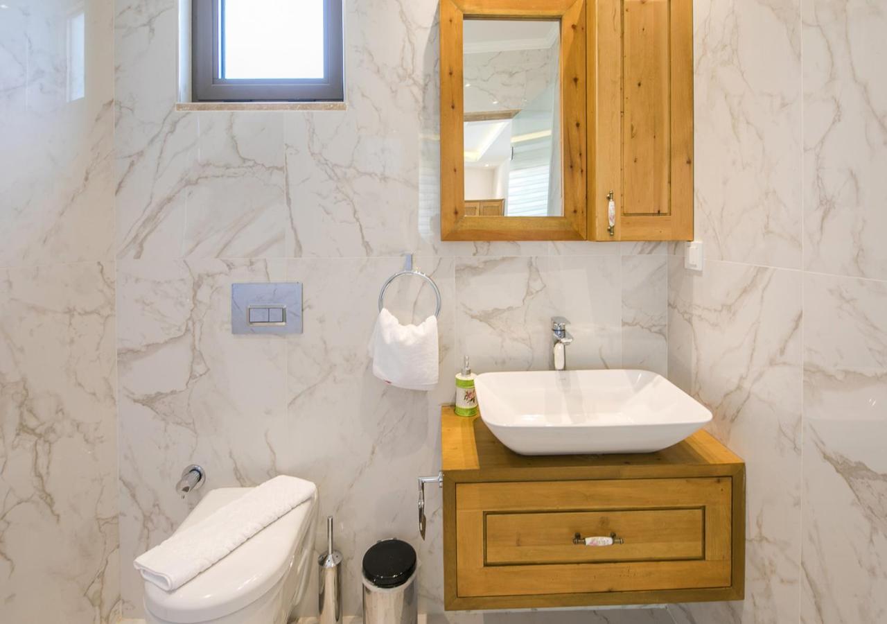 Villa 5 Sleeps 6 Isolated Pool See And Montain View-Villa Kartal Yuvasi Uzumlu  Luaran gambar