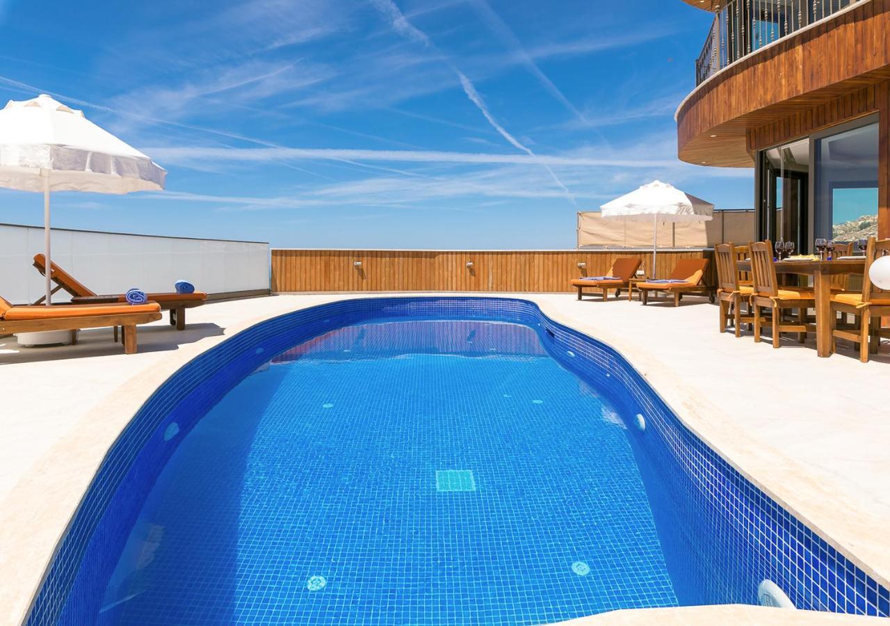 Villa 5 Sleeps 6 Isolated Pool See And Montain View-Villa Kartal Yuvasi Uzumlu  Luaran gambar